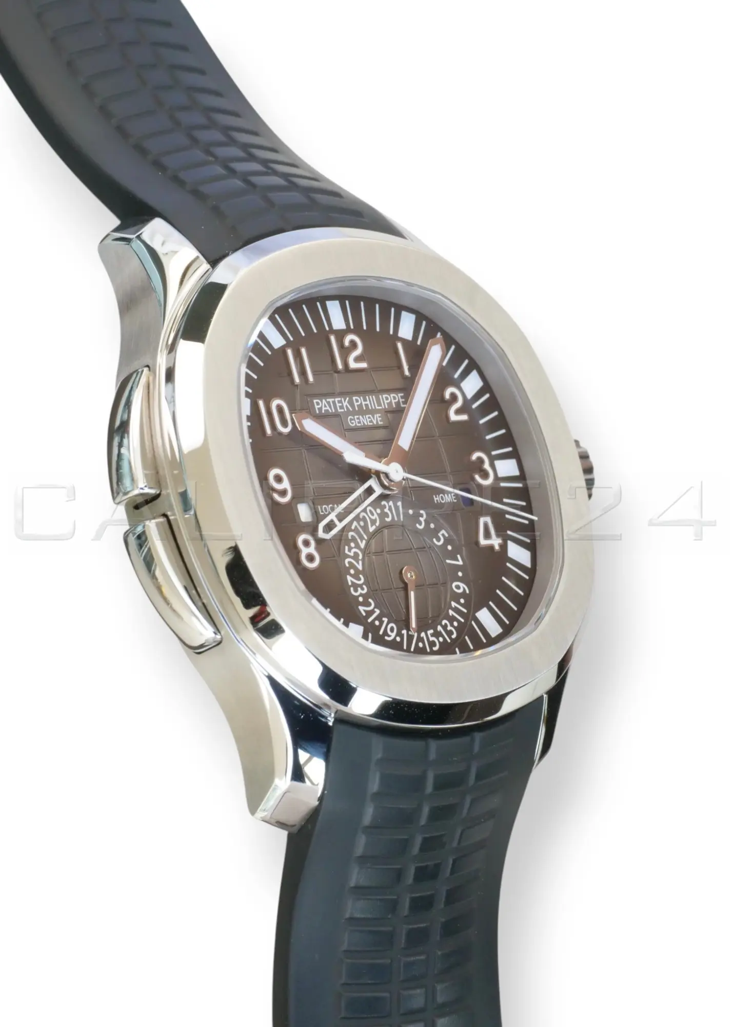 Patek Philippe Aquanaut Travel Time 5164A-001 steel black dial 2022 discontinued front view