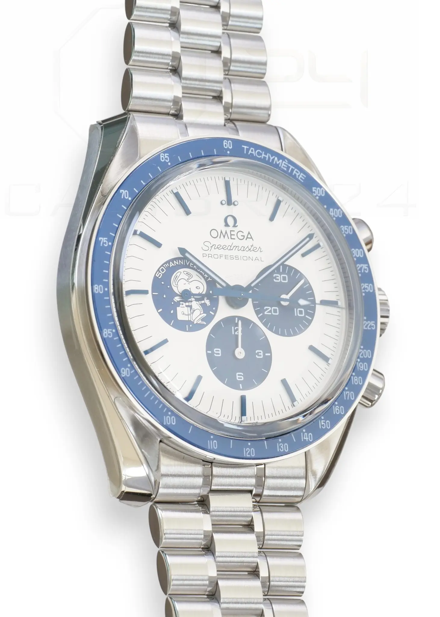 Omega Speedmaster Silver Snoopy Award 50th Anniversary Mint Condition with bracelet 2024 full set with box and papers for sale at Calibre24 Luxury Watches Perth Australia