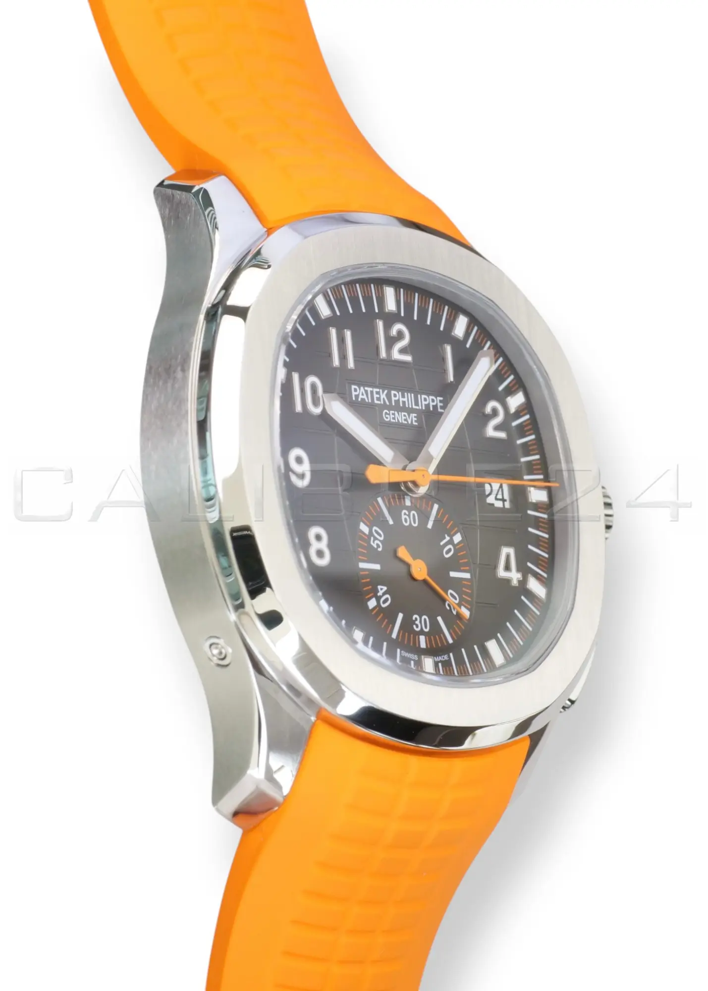 Patek Philippe Aquanaut 5968A‑001 Flyback Chronograph Sunburst Charcoal Gray Dial 2021 Full Box & Papers at calibre24 Australia