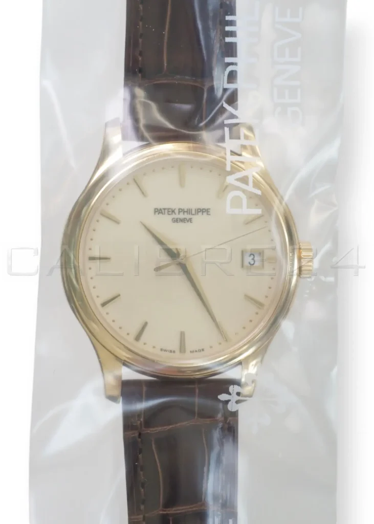 Patek Philippe Calatrava 5227J‑001 Yellow Gold Hinged Caseback Ref 5227J‑001 2025 Full Box & Papers at calibre24 Australia