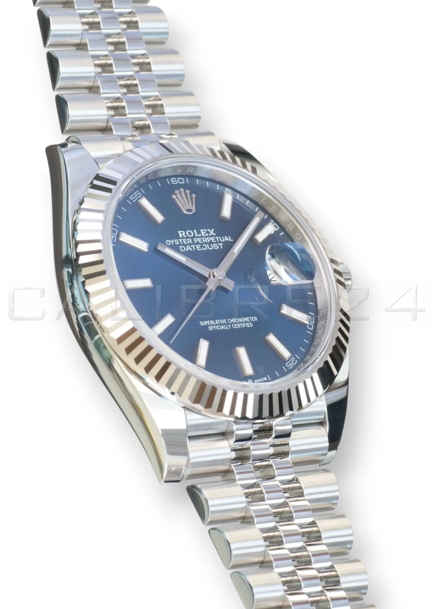 Rolex Datejust 41 blue dial 126334-0002 bright blue sunray dial white gold fluted bezel Jubilee 2026 brand new front