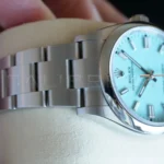 Rolex Oyster Perpetual 36 turquoise Tiffany dial 126000-0006 2025 brand new front view Oystersteel