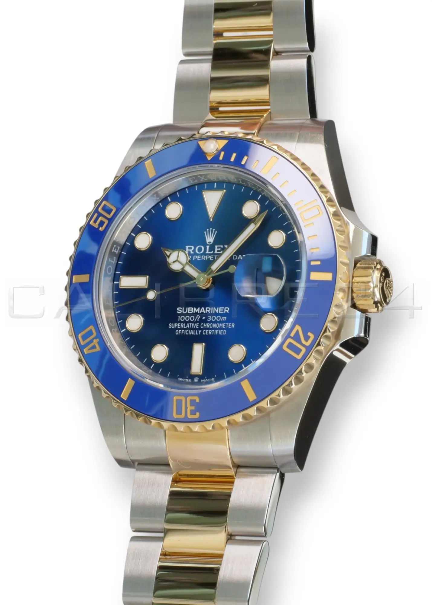 Rolex Submariner Date 41 Bluesy 126613LB yellow Rolesor blue dial blue bezel 2025 mint front view 41mm