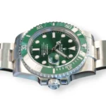 Rolex Submariner Hulk green Cerachrom bezel 60-minute graduation Maxi Case 40mm Oystersteel profil