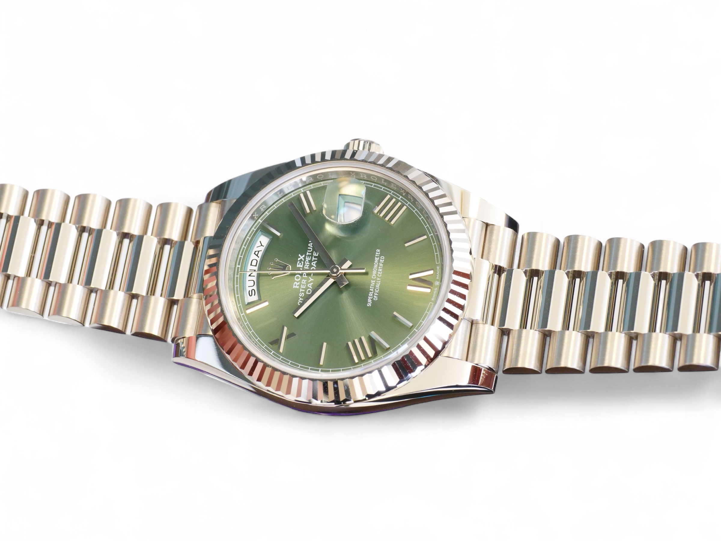 ROLEX DAYDATE 40 18CT WHITE GOLD OLIVE GREEN DIAL 228239 Calibre24 Luxury Watches