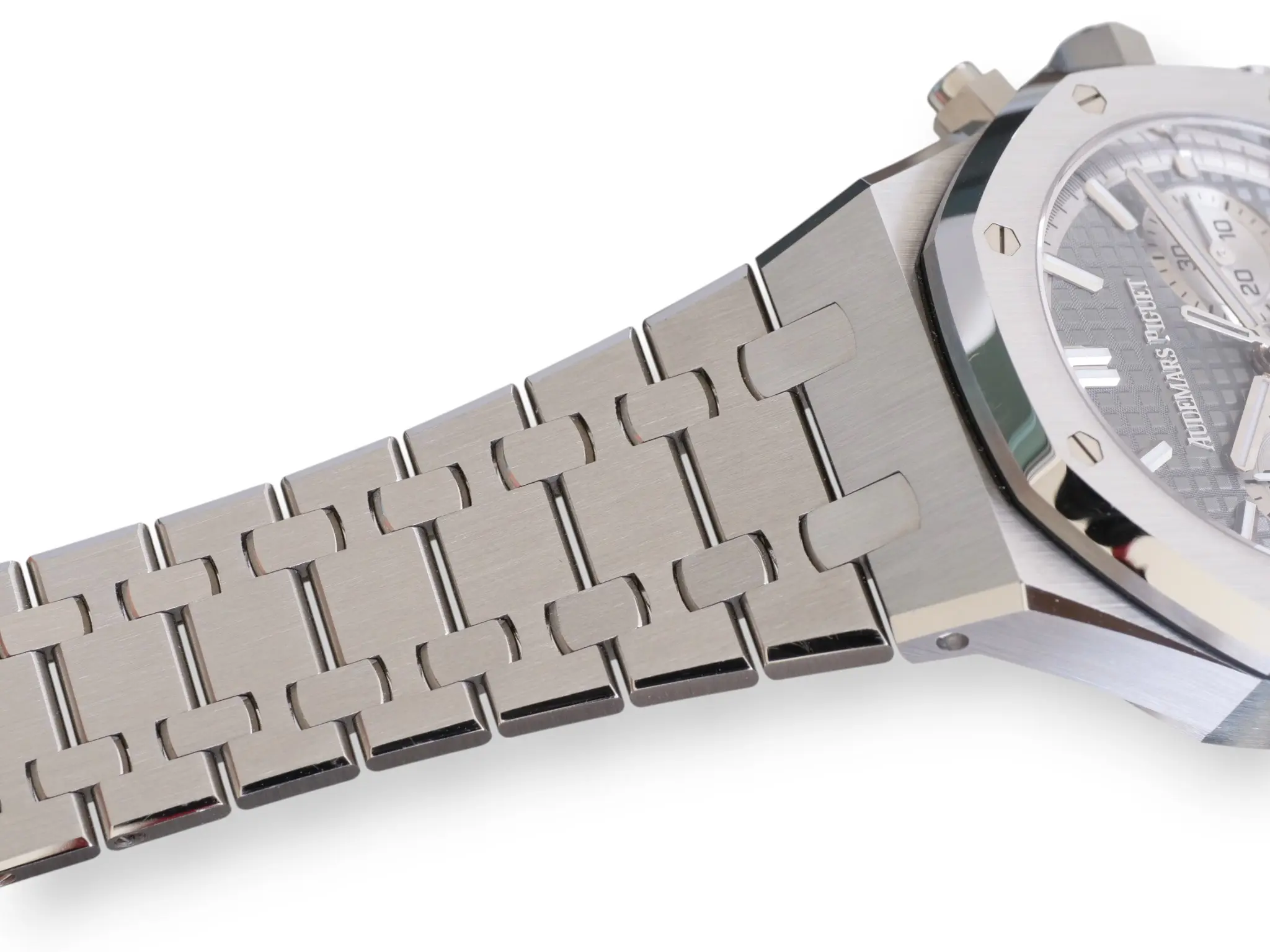 Audemars Piguet Royal Oak Chronograph 26715ST Mint Like New Condition 2024 full set with box and papers for sale at Calibre24 Luxury Watches Perth Australia