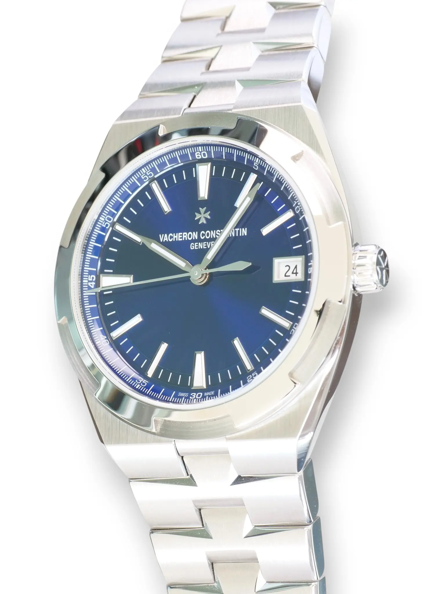 Vacheron Constantin Overseas 4520V Blue Dial Mint & Like New Condition full set with box and papers for sale at Calibre24 Luxury Watches Perth Australia