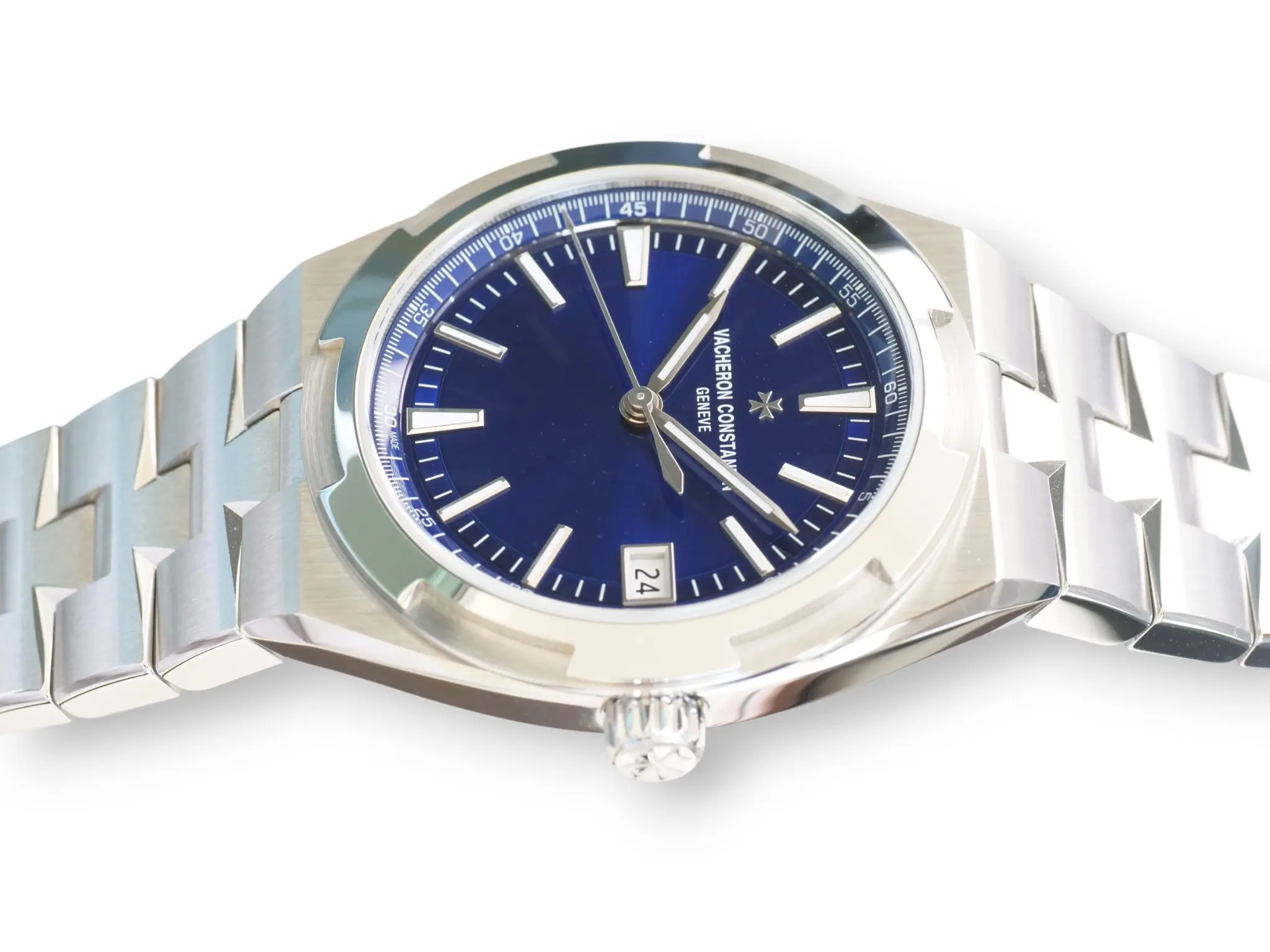 Vacheron Constantin Overseas 4520V Blue Dial Mint & Like New Condition full set with box and papers for sale at Calibre24 Luxury Watches Perth Australia