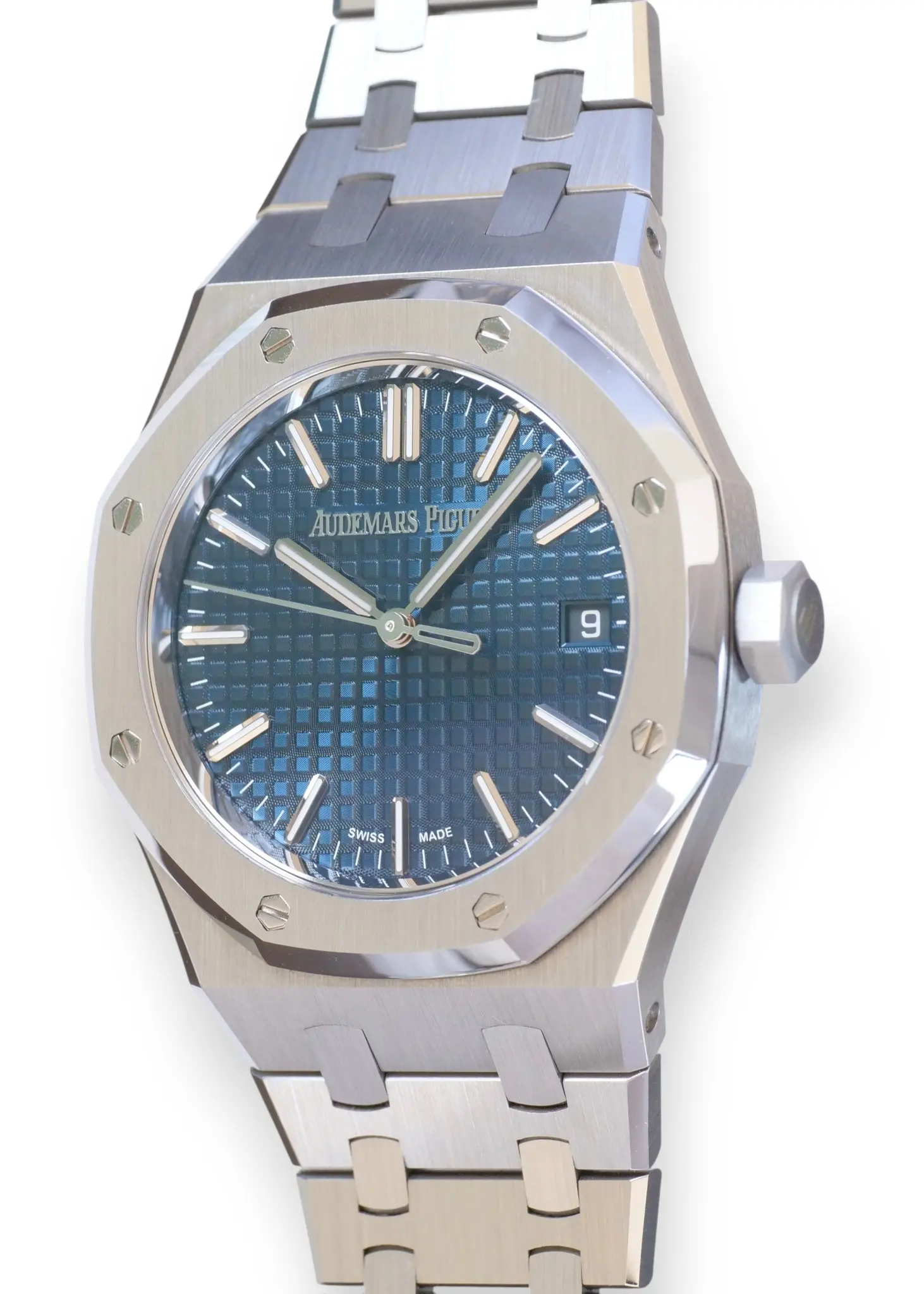Audemars Piguet Royal Oak 15550ST Blue Dial 37mm 2024 Like-new condition full set with box and papers for sale at Calibre24 Luxury Watches Perth Australia