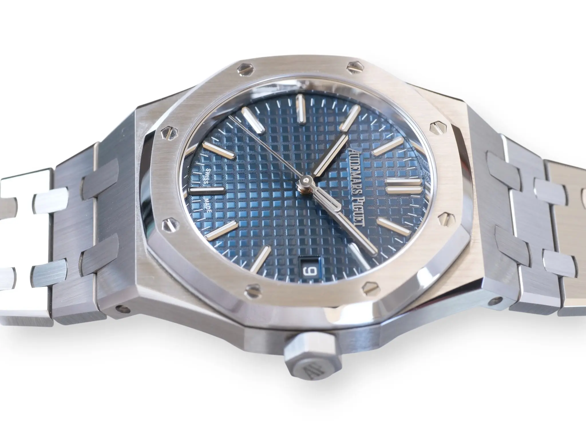 Audemars Piguet Royal Oak 15550ST Blue Dial 37mm 2024 Like-new condition full set with box and papers for sale at Calibre24 Luxury Watches Perth Australia