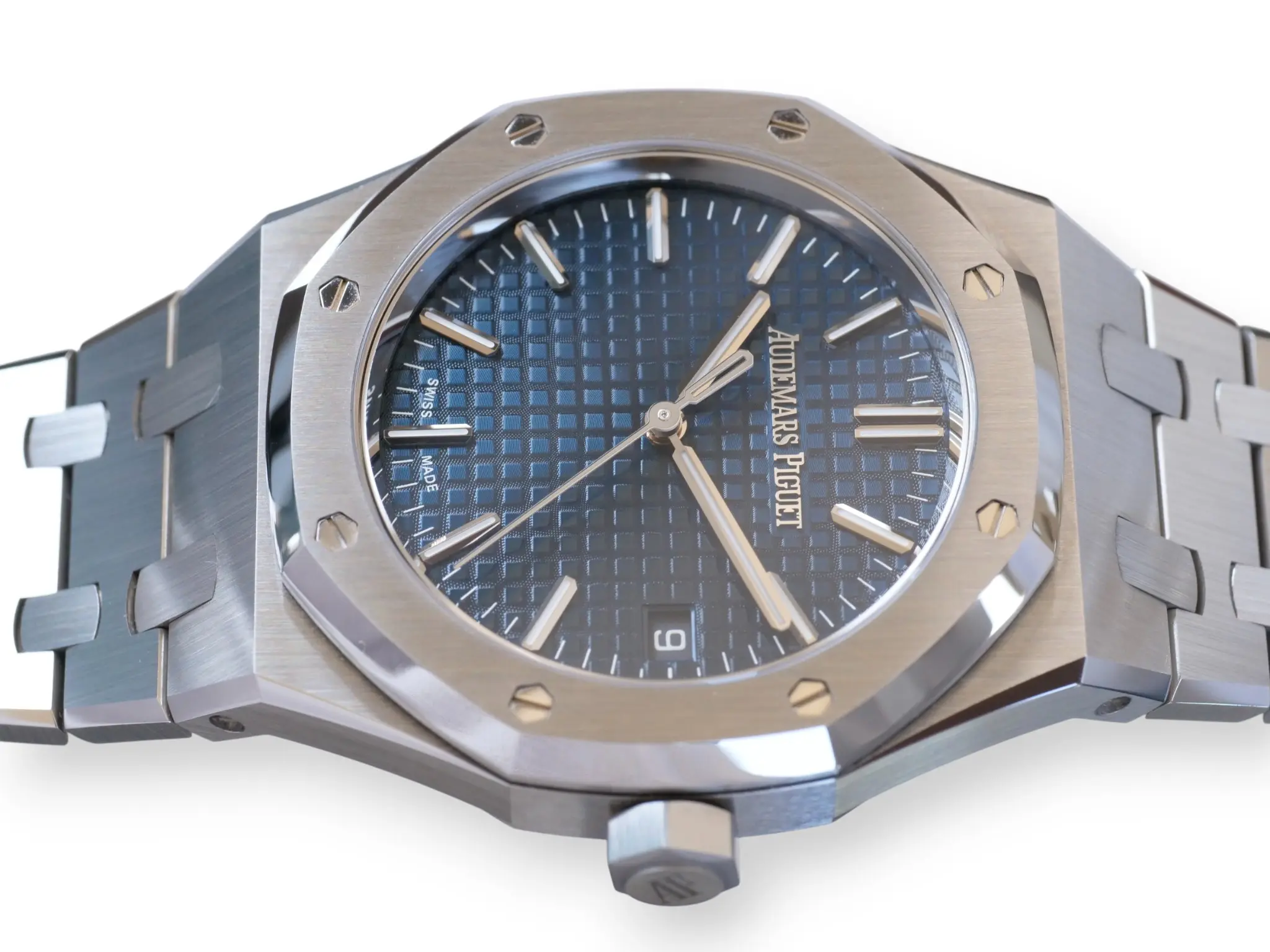 Audemars Piguet Royal Oak 15550ST Blue Dial 37mm 2024 Like-new condition full set with box and papers for sale at Calibre24 Luxury Watches Perth Australia