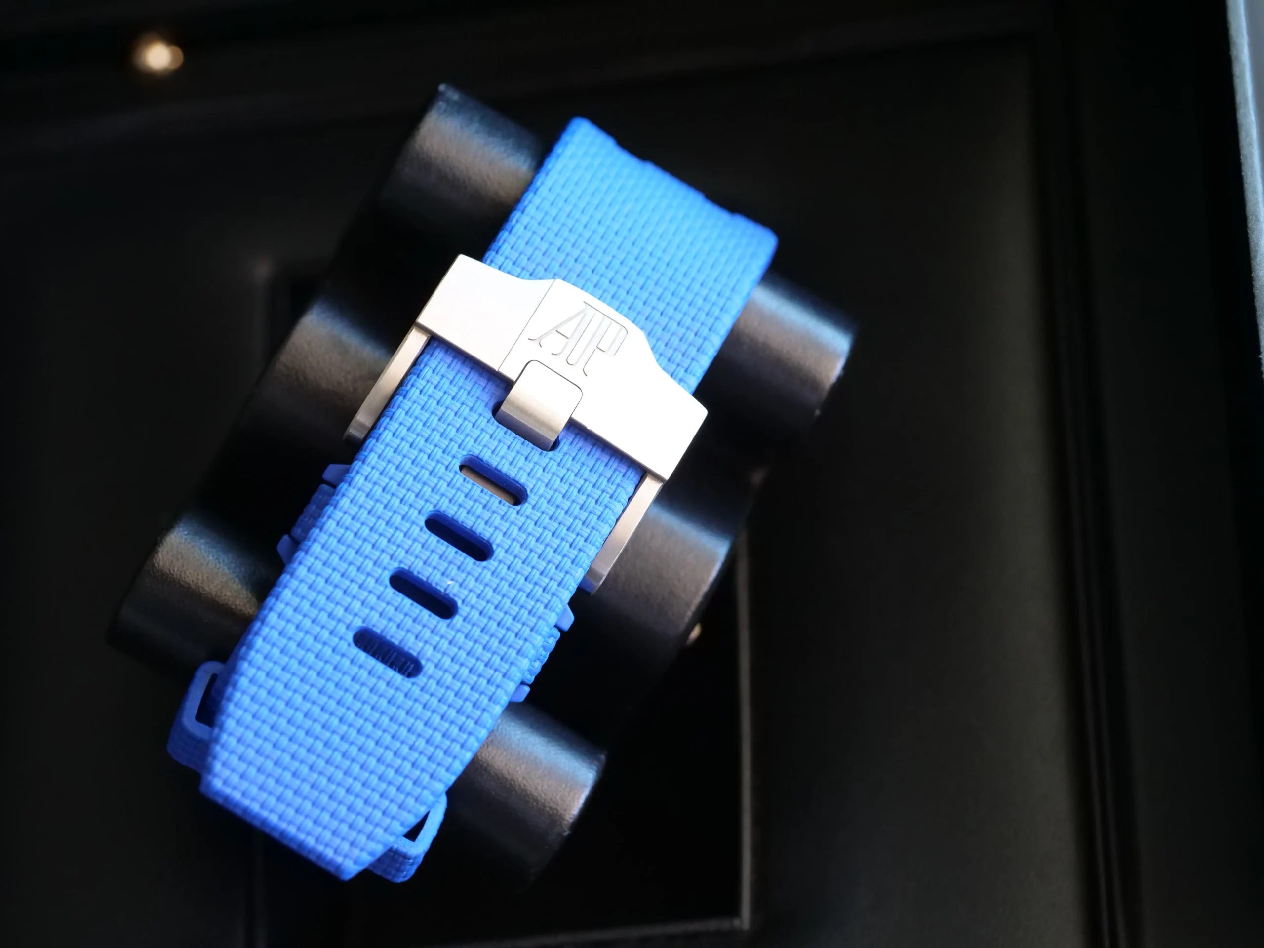 Audemars Piguet Royal Oak Offshore 26405CE Ceramic Smoked Blue 2021 Mint Condition full set with box and papers for sale at Calibre24 Luxury Watches Perth Australia