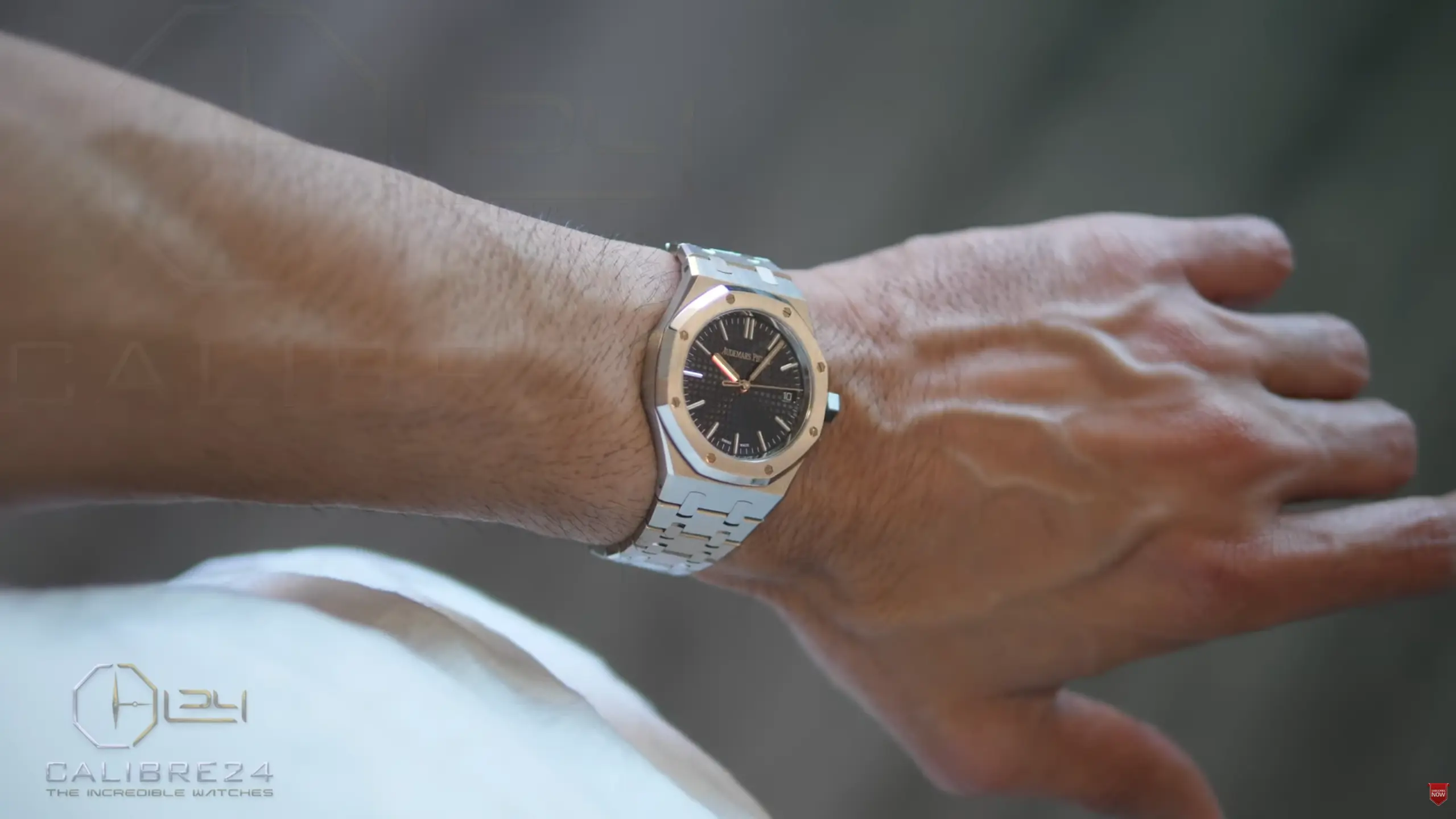 Audemars Piguet 15550ST Review at Calibre24 Luxury Watches Perth Australia 02 wrist side shot