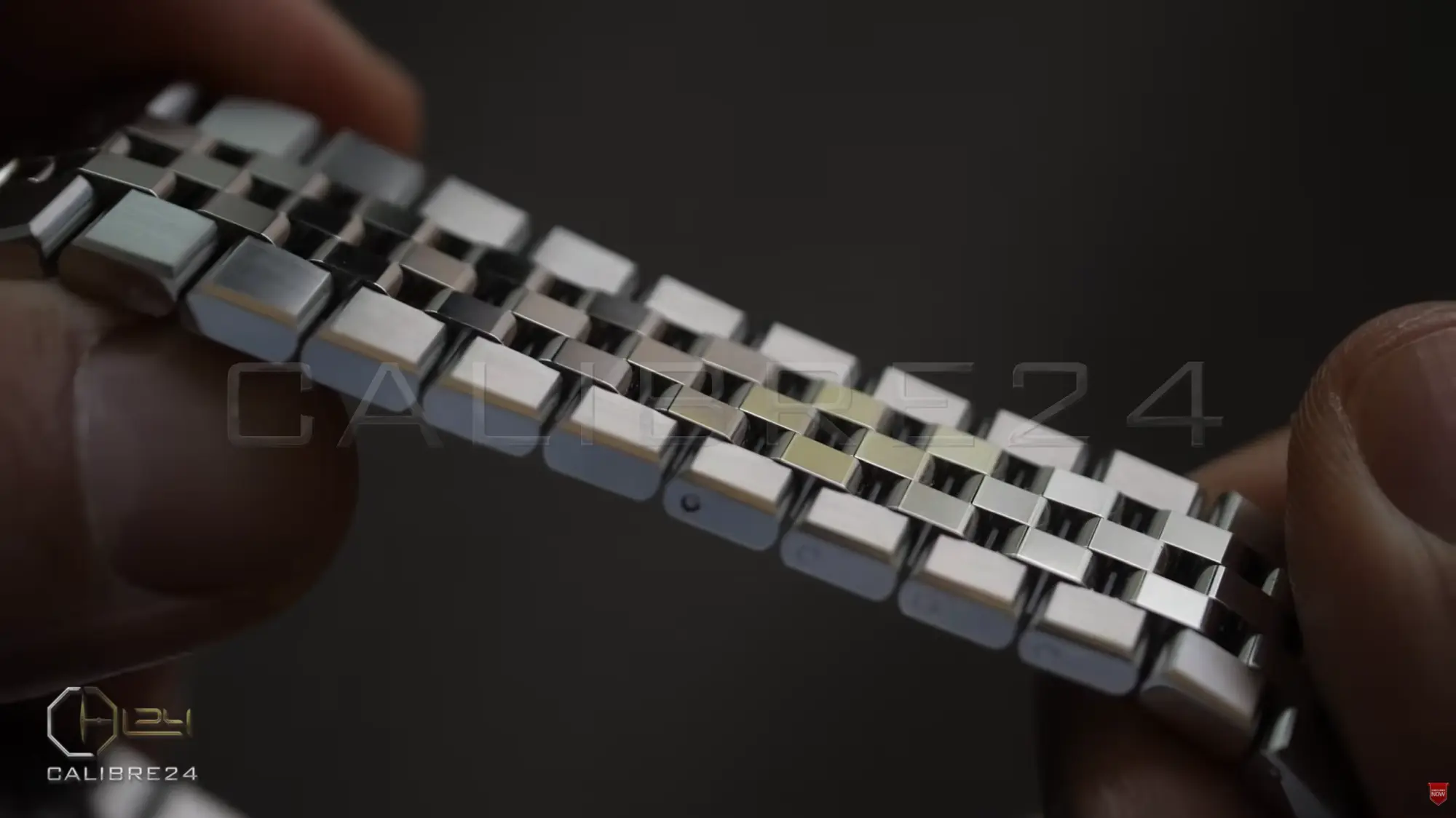 Rolex Flat Jubilee Bracelet Rolex Land Dweller 40 127334 Review details and specifications at calibre24