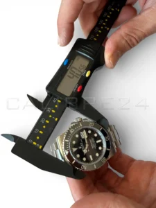 Rolex Submariner 126610LN dimensions Calibre24 review and comparison Rolex Submariner vs Rolex Sea Dweller vs Rolex Deep Sea James Cameron vs Rolex Deepsea Challenge 03