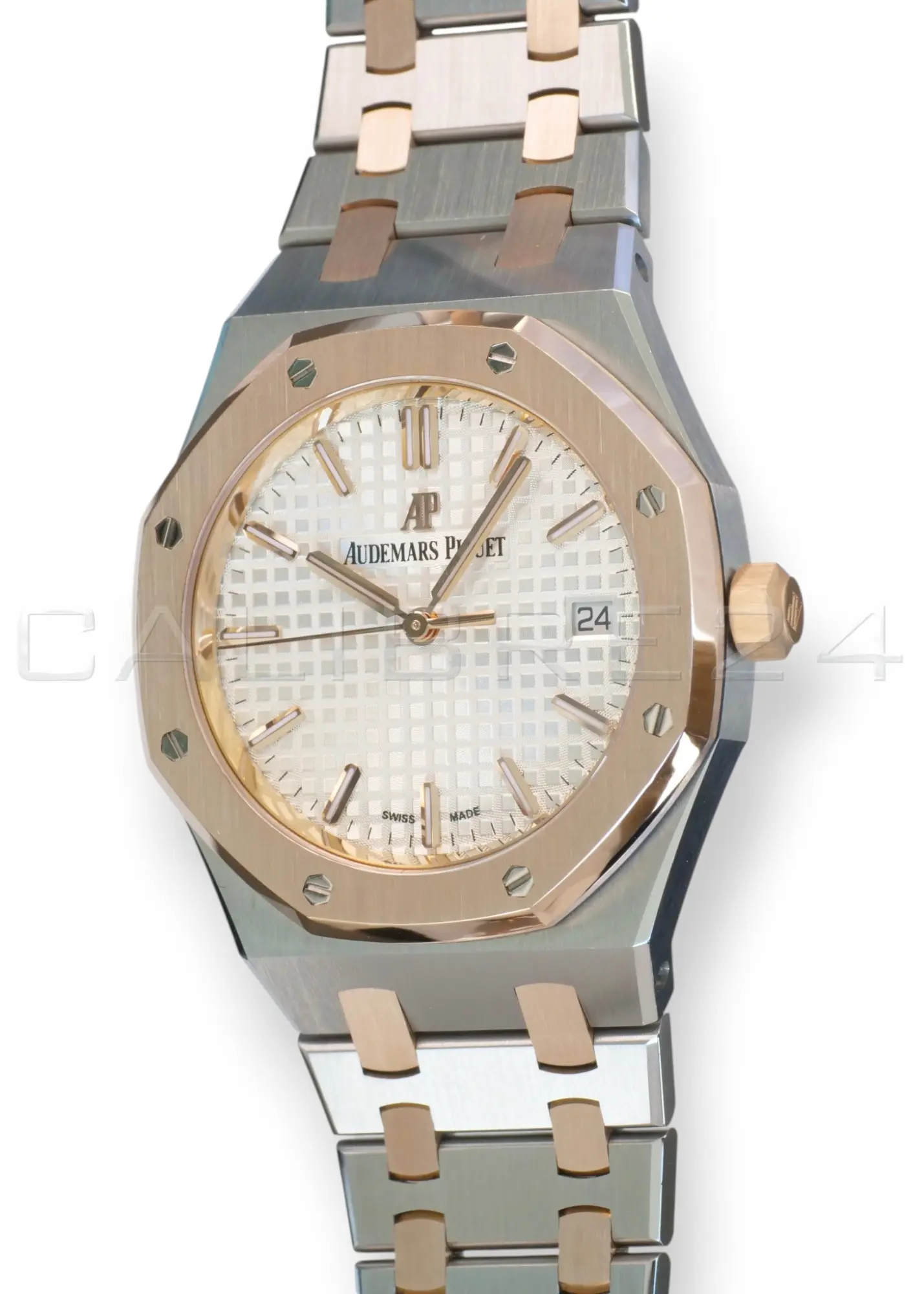 Audemars Piguet Royal Oak 34mm Two‑Tone Silver‑White Dial 2020 Mint Condition Full Set for sale at Calibre24 Perth Australia