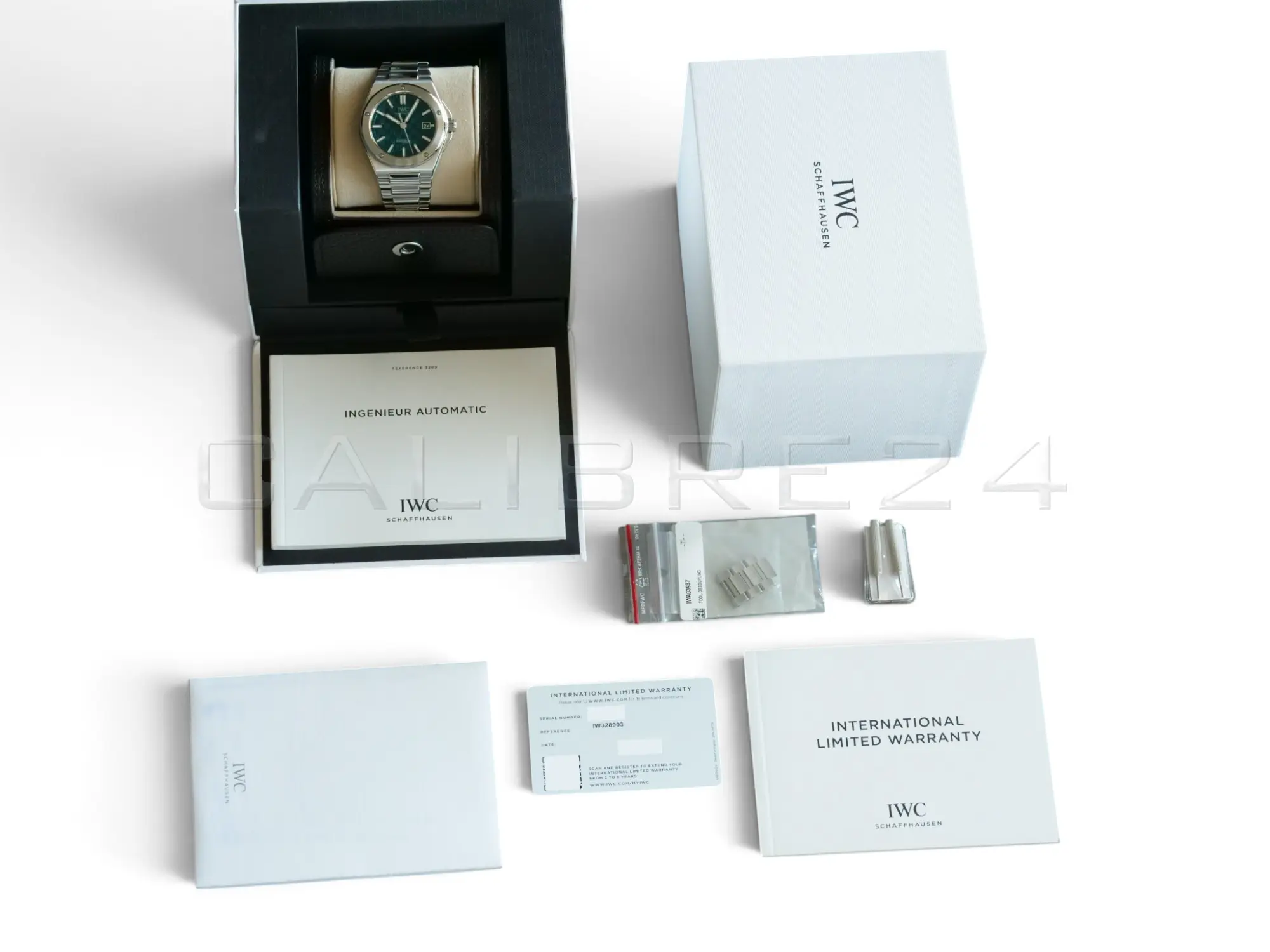 IWC Ingenieur Automatic 40 IW328903 aqua grid dial 2026 stainless steel