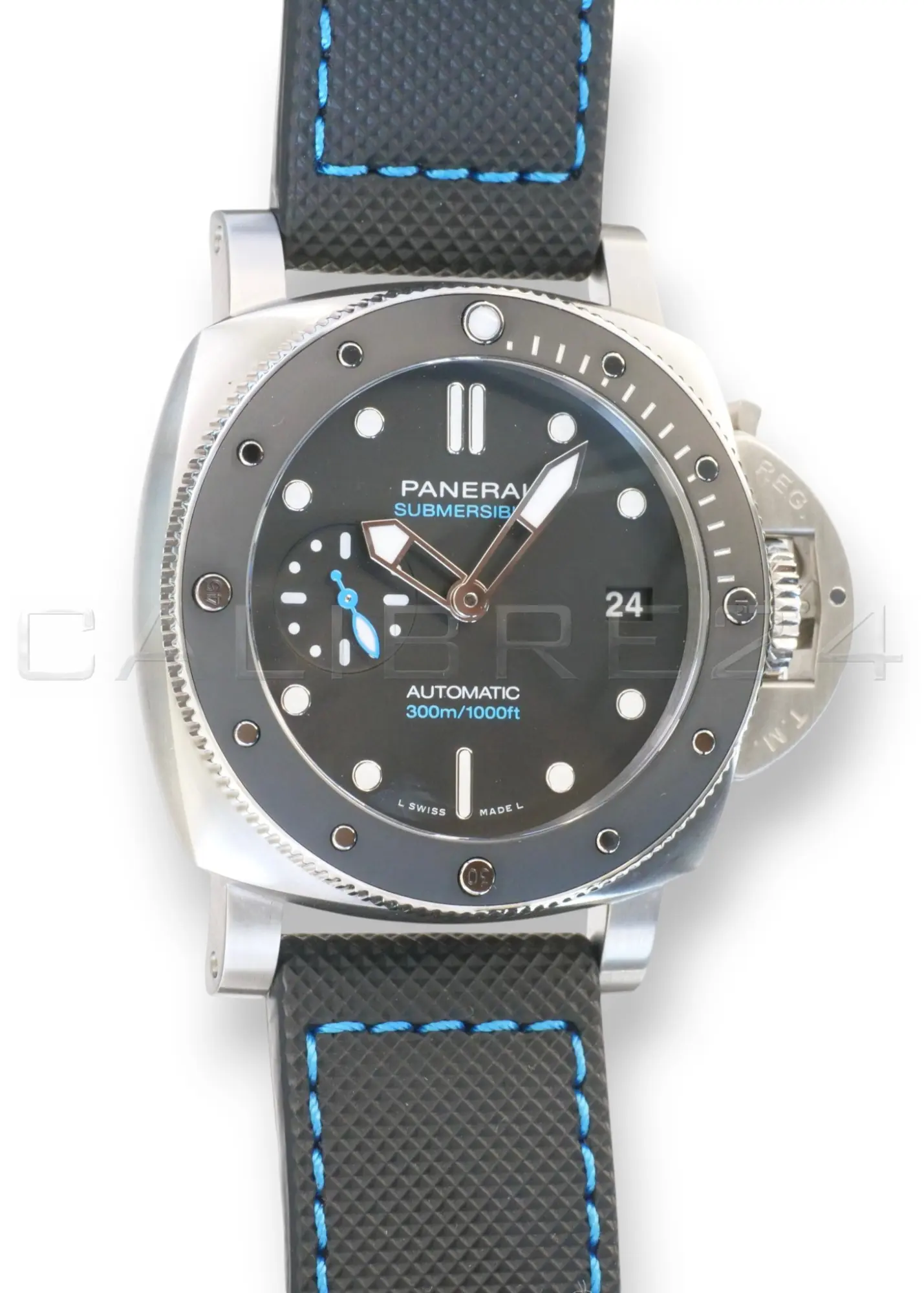 Panerai Submersible PAM01683 42mm stainless steel black ceramic bezel black dial 2022 mint front view