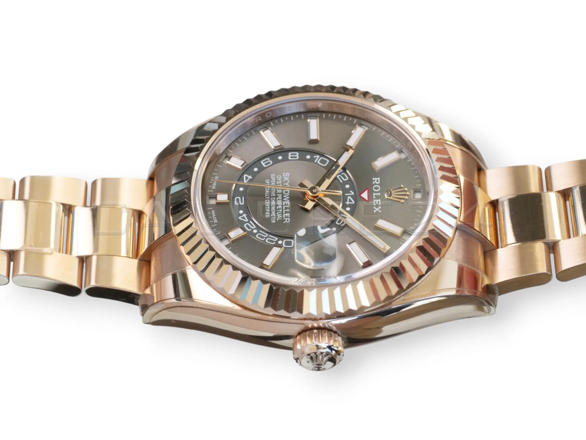 Rolex 326935 dark rhodium lacquer dial Everose gold index markers Chromalight hands Saros apertures