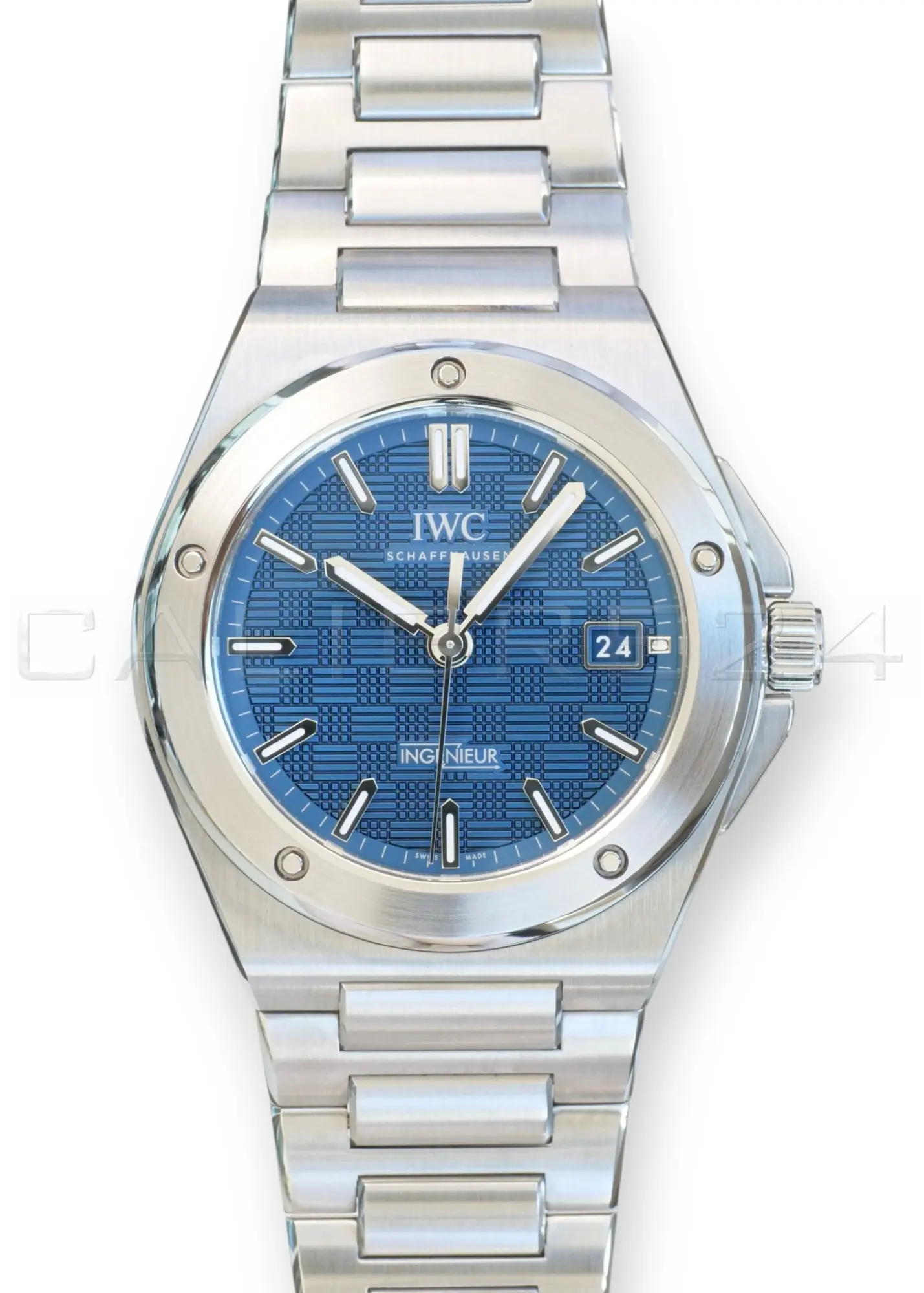 IWC Ingenieur Automatic 40 IW328907 — Blue Dial