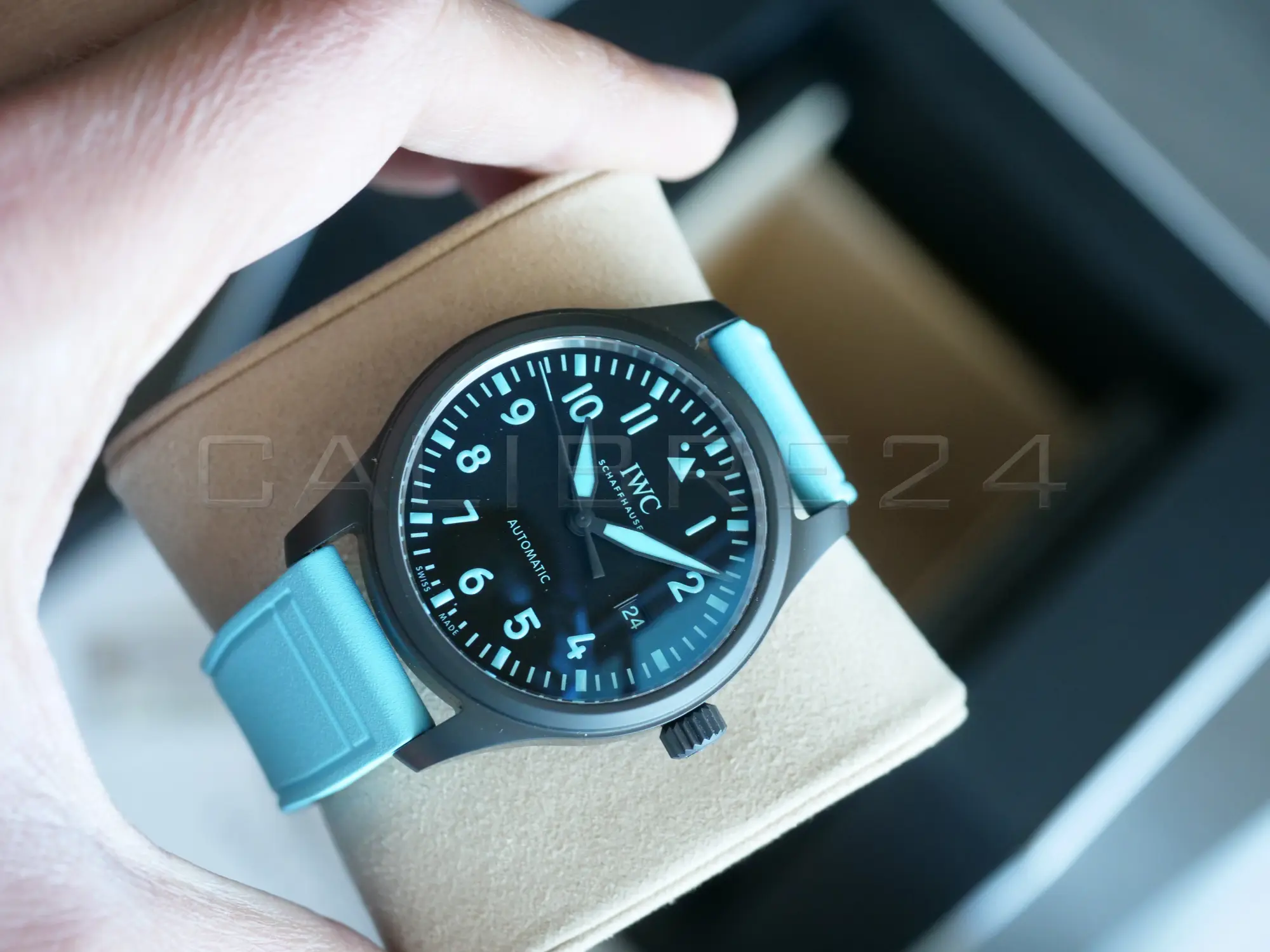 IWC Pilot's Watch Automatic 41 George Russell IW328107 full 2026 set — original IWC box papers accessories brand new unworn