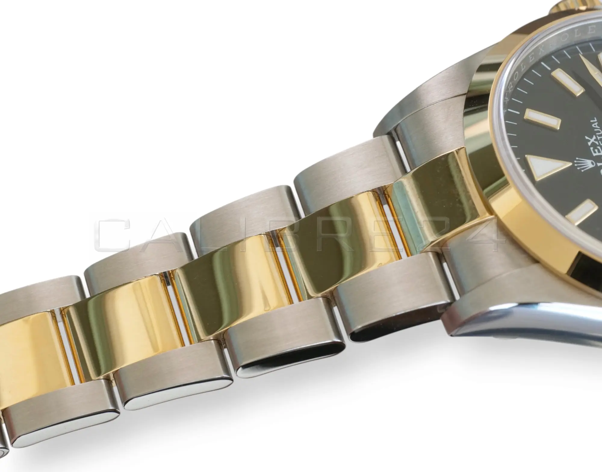 Rolex Explorer 124273 Yellow Rolesor Oyster bracelet centre links yellow gold Oystersteel outer links Easylink clasp