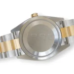Rolex Explorer 124273 Yellow Rolesor Oyster bracelet centre links yellow gold Oystersteel outer links Easylink clasp